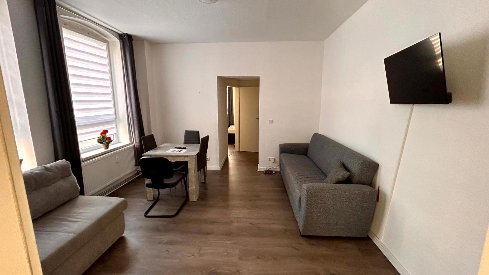 Modernes Apartment Mit 2 Schlafzimmern Und Privatparkplatz Nahe Innenstadt ノイミュンスター エクステリア 写真